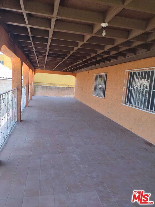7404 Monte Viva España, Colinas De Aragon, rosarito,  CA: https://media.crmls.org/mediaz/18cf6c67-3a01-4fee-bccc-910f2eeb5fe8.jpg