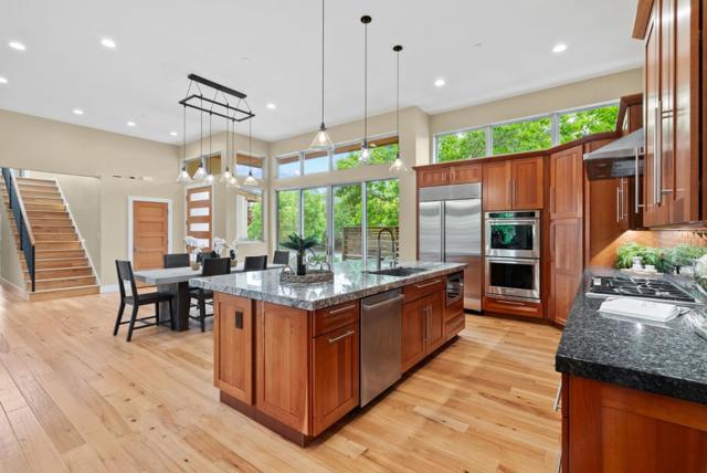 540 San Felicia Way, Los Altos CA: https://media.crmls.org/mediaz/18cff88a-93f4-4c82-9c08-25206d6003dd.jpg
