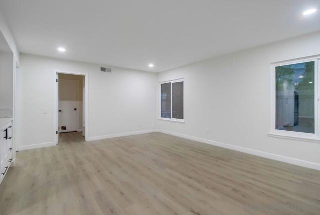 4512 Terraza Ct, San Diego CA: https://media.crmls.org/mediaz/18d0173d-69b6-49ab-ad82-08de853a6a51.jpg