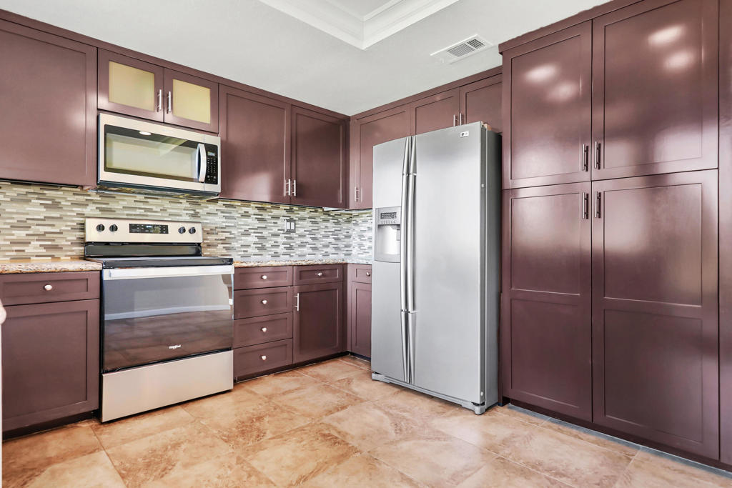 MLS #219137408DA image #3