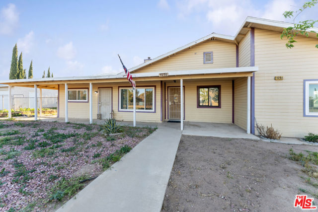 9256 6th Avenue, Hesperia CA: https://media.crmls.org/mediaz/18d263b3-37b3-401d-aea7-557d501053b4.jpg