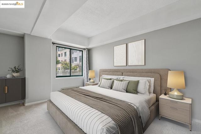988 Franklin, Oakland CA: https://media.crmls.org/mediaz/18d2fc52-e06f-4cf4-a217-b0effa8793e7.jpg