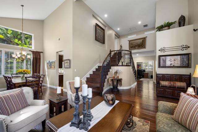Detail Gallery Image 7 of 54 For 2408 Green River Dr, Chula Vista,  CA 91915 - 4 Beds | 3 Baths