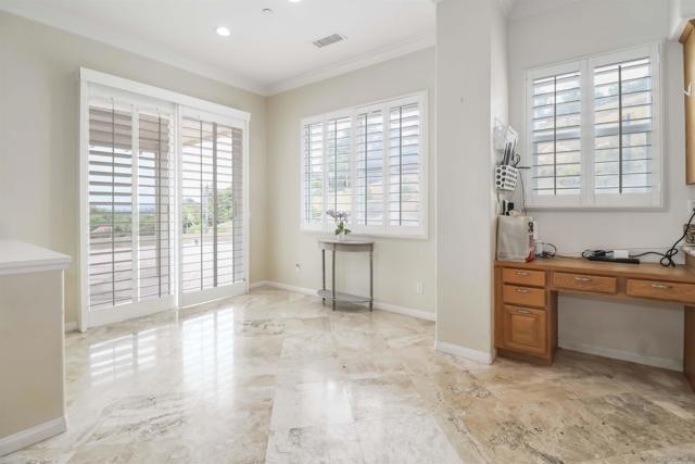 2387 Country Heights Rd., Escondido CA: https://media.crmls.org/mediaz/18d31fa5-bc05-47be-bd01-fc9e236b84d3.jpg
