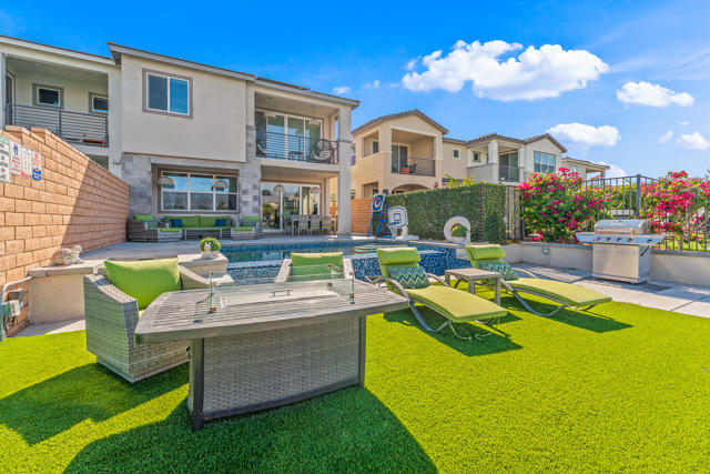 43240 Pietra Court, Indio CA: https://media.crmls.org/mediaz/18d54cfb-e9d0-4750-af0d-defb3039992a.jpg