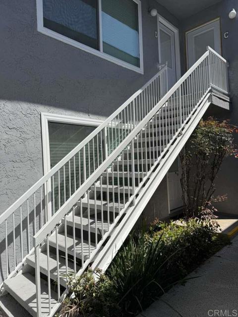 Detail Gallery Image 6 of 43 For 4566 Cove Dr #D,  Carlsbad,  CA 92008 - 2 Beds | 2 Baths