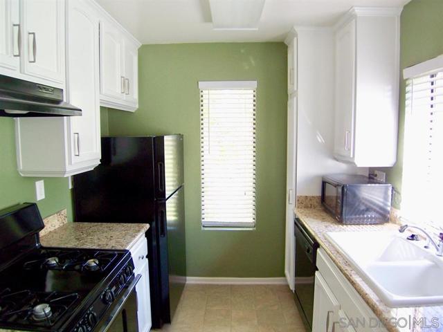 8431 Westmore Rd, Mira Mesa CA: https://media.crmls.org/mediaz/18d64060-5ea1-43d4-b9c3-f4488ba2ae70.jpg