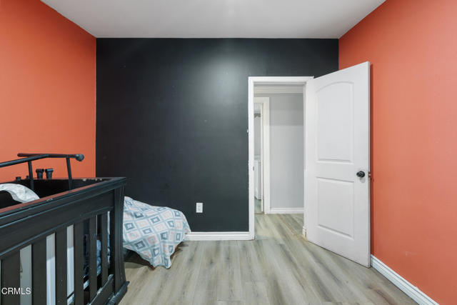 106 Arrowhead Circle, Oxnard CA: https://media.crmls.org/mediaz/18d640db-eb79-4aa6-bde1-a705a52db166.jpg