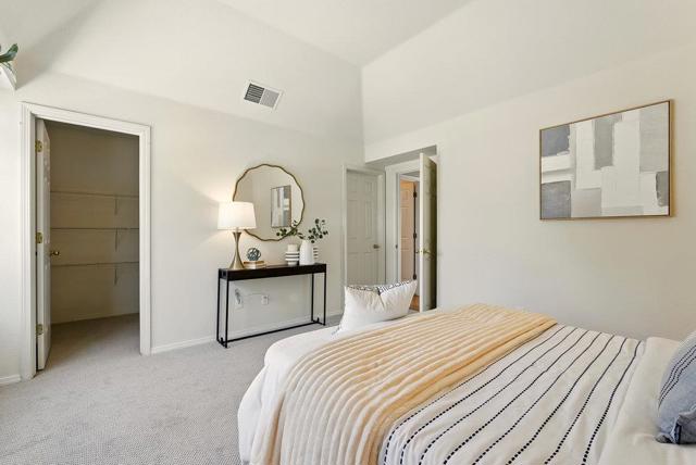 1023 Rudder Lane, Foster City CA: https://media.crmls.org/mediaz/18d75bd6-e02a-4f43-87da-dc9d3e428e48.jpg