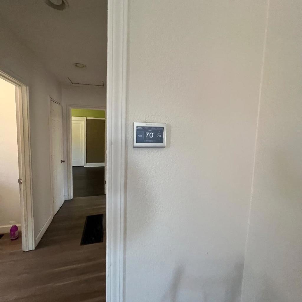 https://media.crmls.org/mediaz/18d8d9f8-24e6-452a-94bc-7b5e558790e6.jpg?preset=X-Large