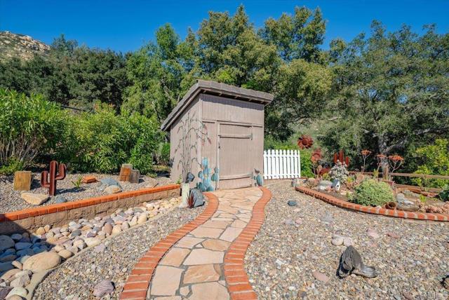 Detail Gallery Image 34 of 42 For 15937 Litten Way, Ramona,  CA 92065 - 3 Beds | 2 Baths