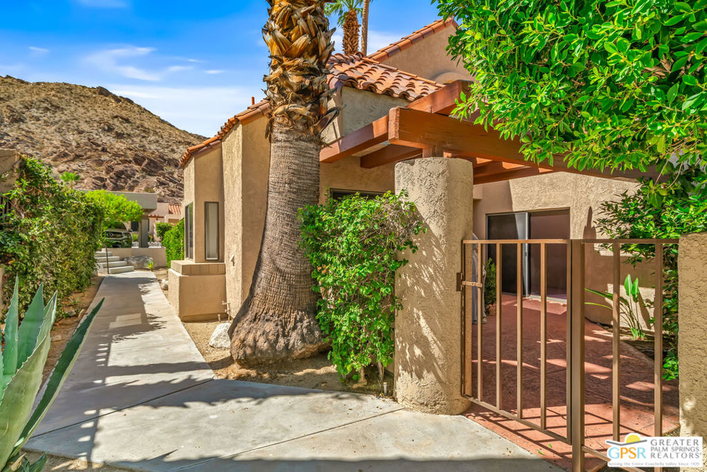 239 Canyon Circle