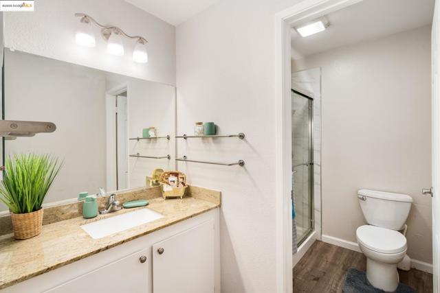 21071 Gary Dr, Hayward CA: https://media.crmls.org/mediaz/18dc6da4-4552-4f3b-8ef5-3399e84b3656.jpg
