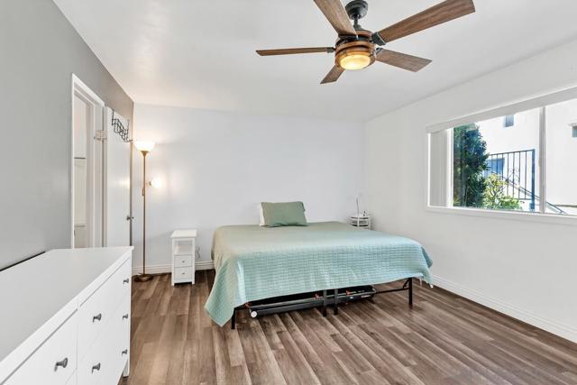 806 E 4Th Ave, Escondido CA: https://media.crmls.org/mediaz/18dcc6a6-42b5-46b6-9644-fb2c4aeaccbe.jpg