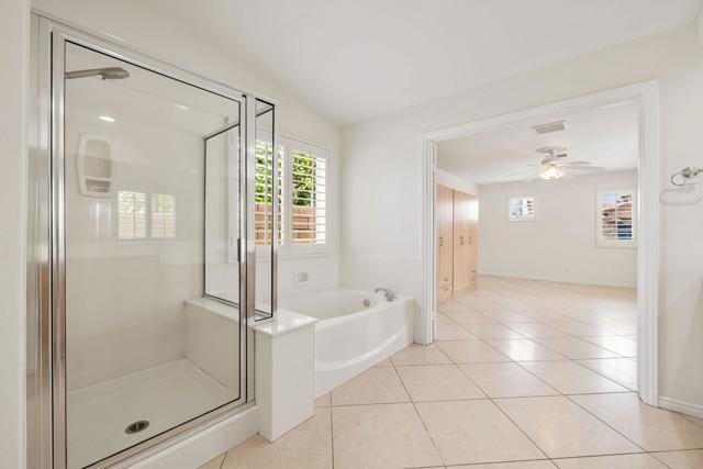 Image 19 of 49 For 79940 Hancock Court