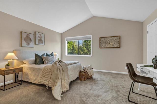 207 Palmer Drive, Los Gatos CA: https://media.crmls.org/mediaz/18dcd178-812b-4ebe-ab5f-6a6ddb4a0a92.jpg