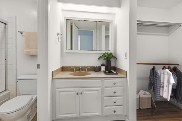 6109 Shelter Creek Lane, San Bruno CA: https://media.crmls.org/mediaz/18dda439-5105-40ea-a6cd-29f7796a5720.jpg