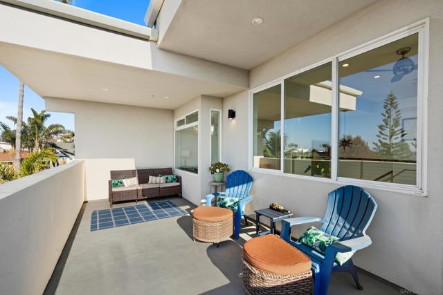 4563 Point Loma Ave, San Diego CA: https://media.crmls.org/mediaz/18de645d-f0b4-4b08-9fd2-c5797f3b9dd2.jpg