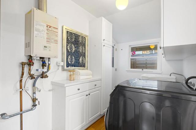 509 Madera Drive, San Mateo CA: https://media.crmls.org/mediaz/18df5cf2-0b7a-41b3-95a0-982b06a2e3c7.jpg