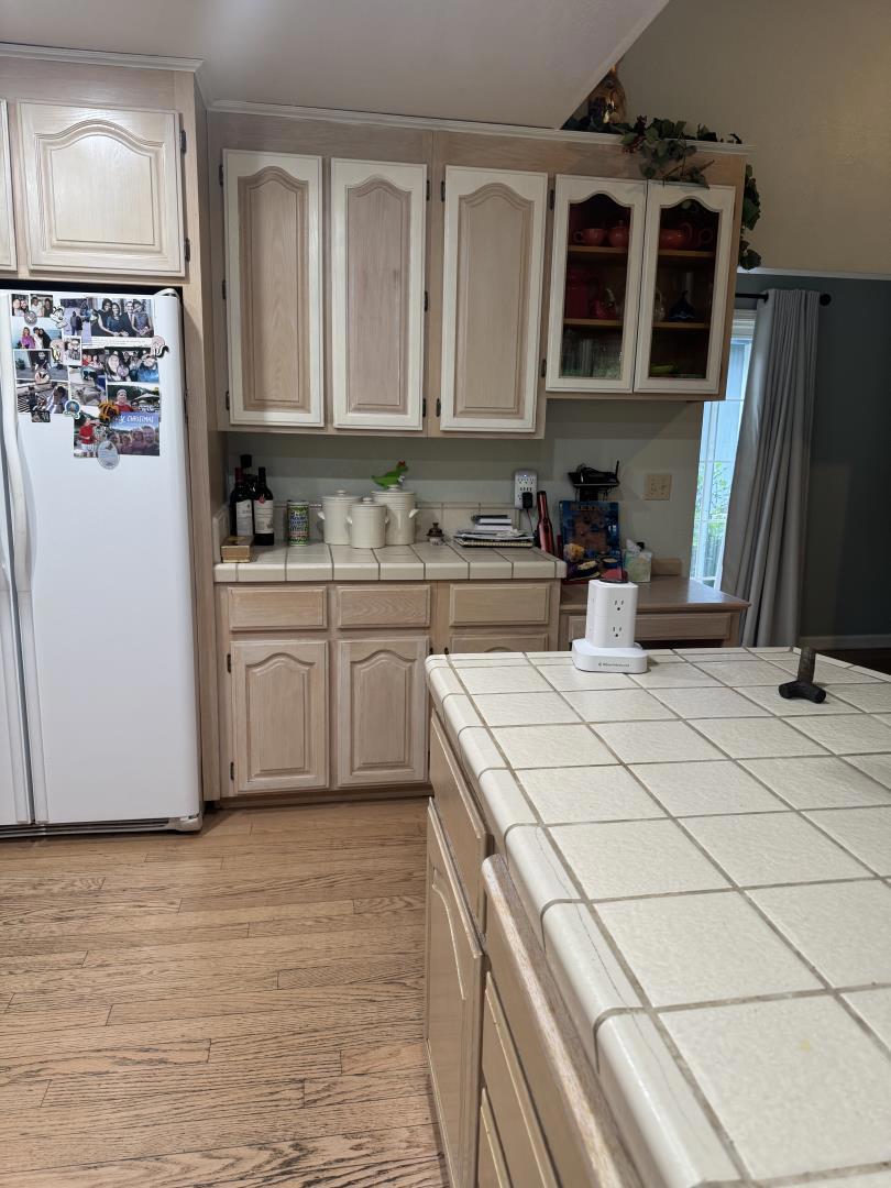 https://media.crmls.org/mediaz/18df96a3-eb9a-4dc1-9196-e65ceea7b5b0.jpg?preset=X-Large