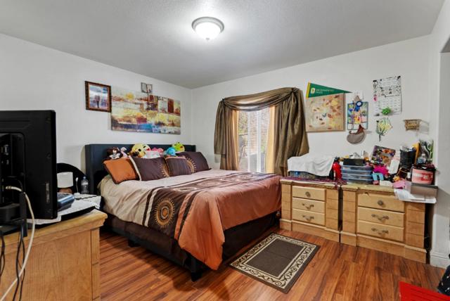 1780 Truckee, Salinas CA: https://media.crmls.org/mediaz/18df9b96-a802-4b81-9bf2-99cd99cbdeb8.jpg