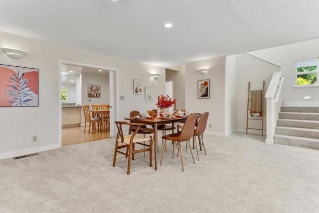 825 Skyward Drive, Aptos CA: https://media.crmls.org/mediaz/18e0113b-b3e9-4e8e-a7f8-6097c7f53e93.jpg