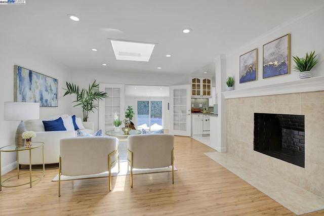 41025 Pajaro Dr, Fremont CA: https://media.crmls.org/mediaz/18e04034-2a37-44a9-9108-33c6f2ab1391.jpg