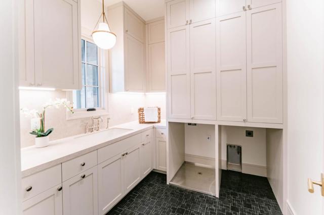 Image 32 of 59 For 8210 Manjares