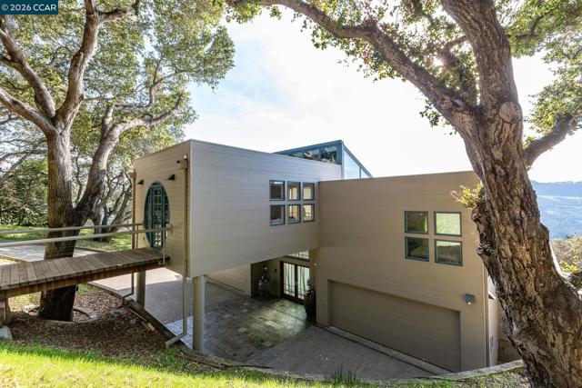 Image 40 of 55 For 319 Tappan Ter