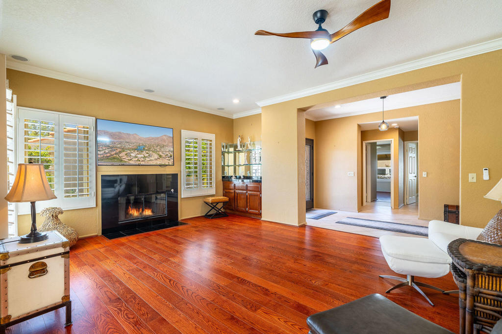 MLS #219138684DA image #10