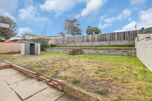 1140 Palm Avenue, Seaside CA: https://media.crmls.org/mediaz/18e24736-7a95-4be8-8102-58dbe6fcf266.jpg