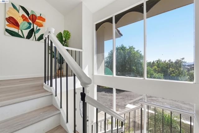 Image 20 of 60 For 536 Golf Club Rd