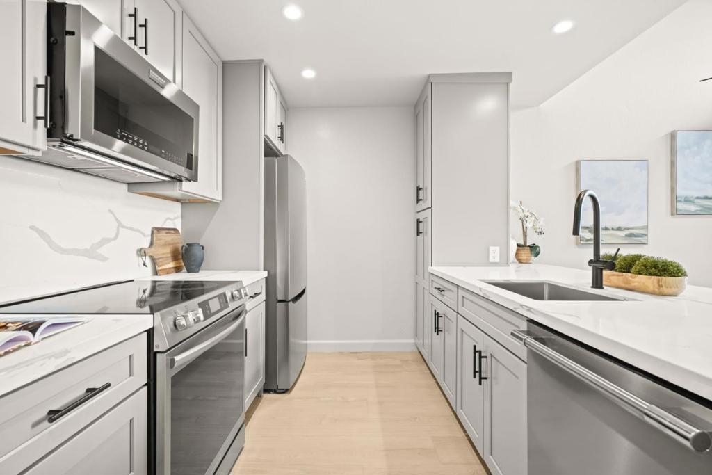 18E57163 D8E2 4940 9Cb4 5Fcd31480Eb5 2101 Shoreline Drive #437, Alameda, Ca 94501 &Lt;Span Style='BackgroundColor:transparent;Padding:0Px;'&Gt; &Lt;Small&Gt; &Lt;I&Gt; &Lt;/I&Gt; &Lt;/Small&Gt;&Lt;/Span&Gt;