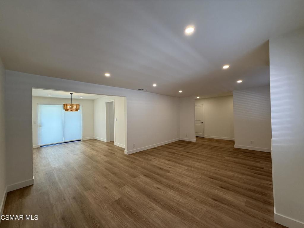 635 E Elmwood Avenue 103Burbank img 10