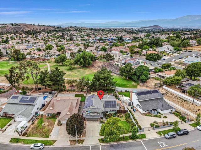 1521 Del Norte Dr, Corona CA: https://media.crmls.org/mediaz/18e87dce-0be7-4549-9329-eb83ae05346f.jpg