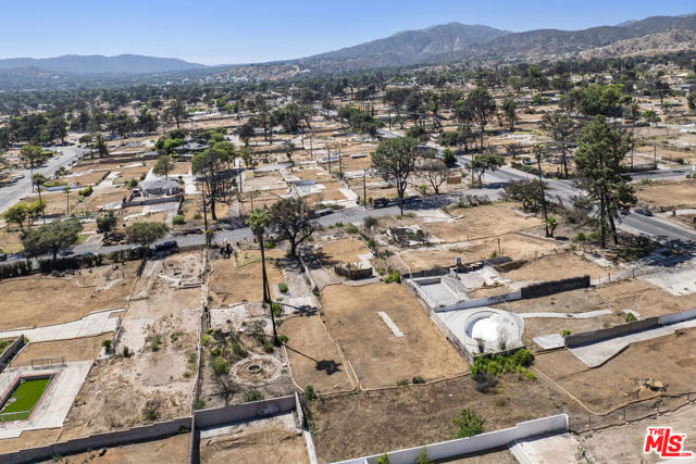 2738 Marengo Avenue, Altadena CA: https://media.crmls.org/mediaz/18e8d9a5-f4cb-4018-baec-50b863ed279b.jpg