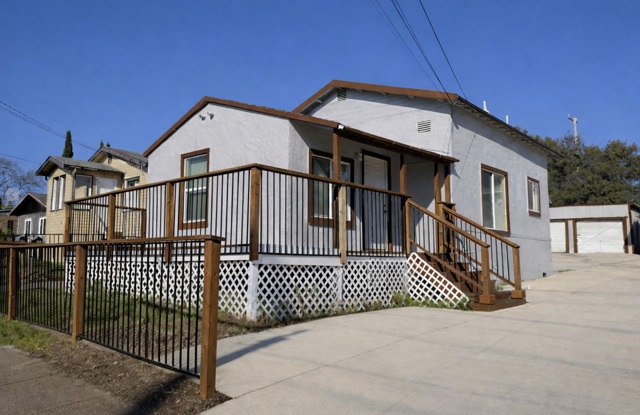 Image 1 of 26 For 324 Idora Ave