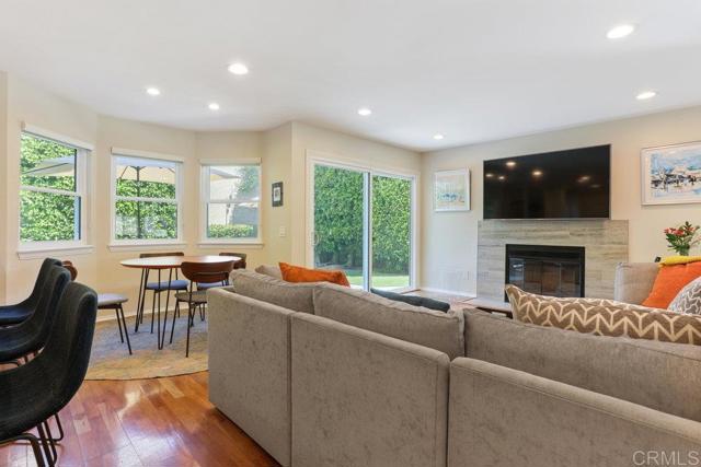 Detail Gallery Image 14 of 30 For 20 Aruba, Coronado,  CA 92118 - 3 Beds | 3 Baths