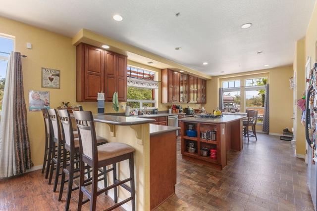 26671 Littlepage Road, Ramona CA: https://media.crmls.org/mediaz/18ec089b-b2e9-4108-ac7b-5298b6ca908b.jpg