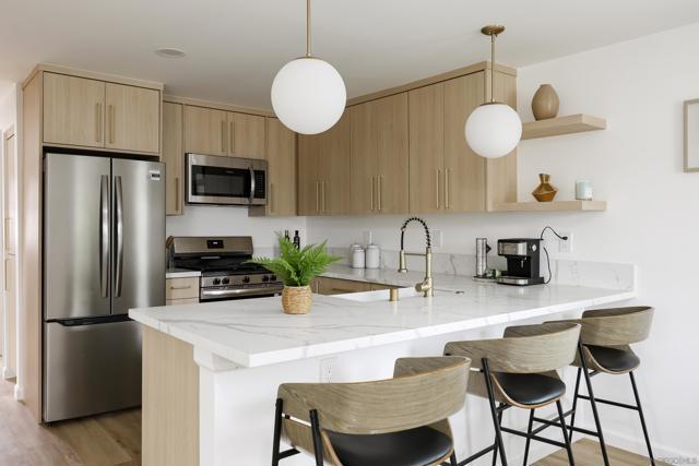 8210 Orchard Ave, La Mesa CA: https://media.crmls.org/mediaz/18eceb98-186a-49af-be4d-c57bca897ef4.jpg