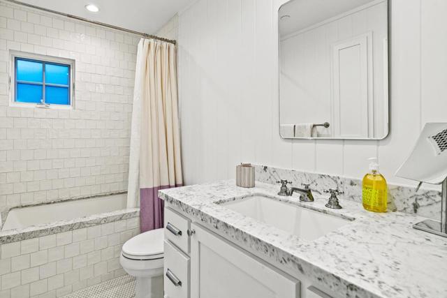 0 2NW of 13th, Carmel CA: https://media.crmls.org/mediaz/18ee0320-211e-43c6-a5e2-d4358ad2bf74.jpg