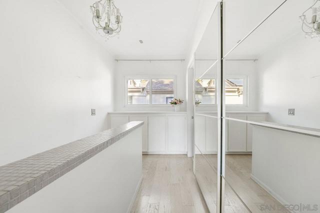 Image 15 of 26 For 2772 Ariane Dr  70