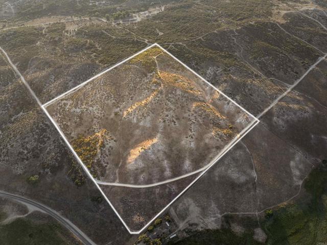 0 Indian Rd, Anza CA: https://media.crmls.org/mediaz/18ef5ea5-9d7a-4cc7-8866-f08edffe6ded.jpg