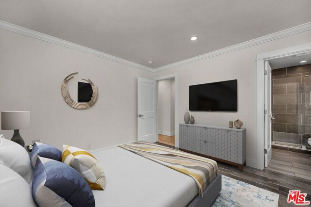4818 Hollow Corner Road, Culver City CA: https://media.crmls.org/mediaz/18f01c2c-f408-4af0-8842-48fc9a65e1fb.jpg