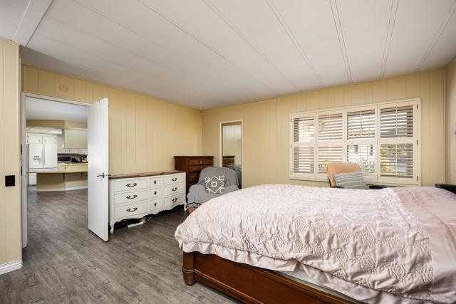 4650 Dulin Rd, Fallbrook CA: https://media.crmls.org/mediaz/18f21b2b-6efb-413b-a6a6-737665b15950.jpg
