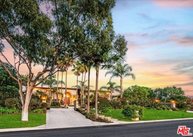 1502 Paseo La Cresta, Palos Verdes Estates, California 90274, 6 Bedrooms Bedrooms, 0 ,5 BathroomsBathrooms,Residential,For Sale,Paseo La Cresta,0,26842283 1502 Paseo La Cresta, Palos Verdes Estates, California 90274, 6 Bedrooms Bedrooms, 0 ,5 BathroomsBathrooms,Residential,For Sale,Paseo La Cresta,0,26842283