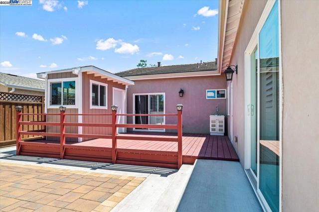 4309 BORA BORA AVE, Fremont CA: https://media.crmls.org/mediaz/18f384e4-fe49-4f3a-8982-643eac5fd035.jpg