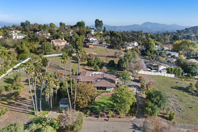 Detail Gallery Image 59 of 61 For 1520 via Rancho Pkwy, Escondido,  CA 92029 - 3 Beds | 3 Baths