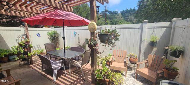 848 Woodland Avenue, Ojai CA: https://media.crmls.org/mediaz/18f654f4-801f-4111-bfbc-ce0db3297106.jpg