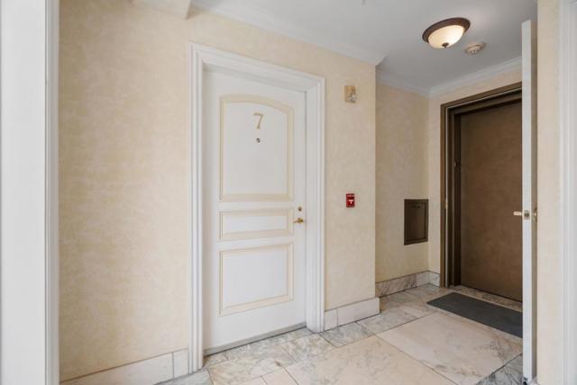 720 Stockton Street, San Francisco CA: https://media.crmls.org/mediaz/18f70fa5-6d05-4e70-87ae-f8504f69421b.jpg